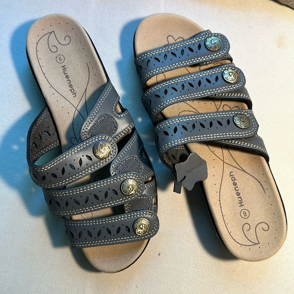 Hueneph Slides
